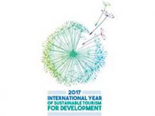 Emblema del Año Internacional del Turismo Sostenible para el desarrollo